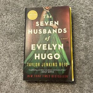 The Seven Husbands of Evelyn Hugo book